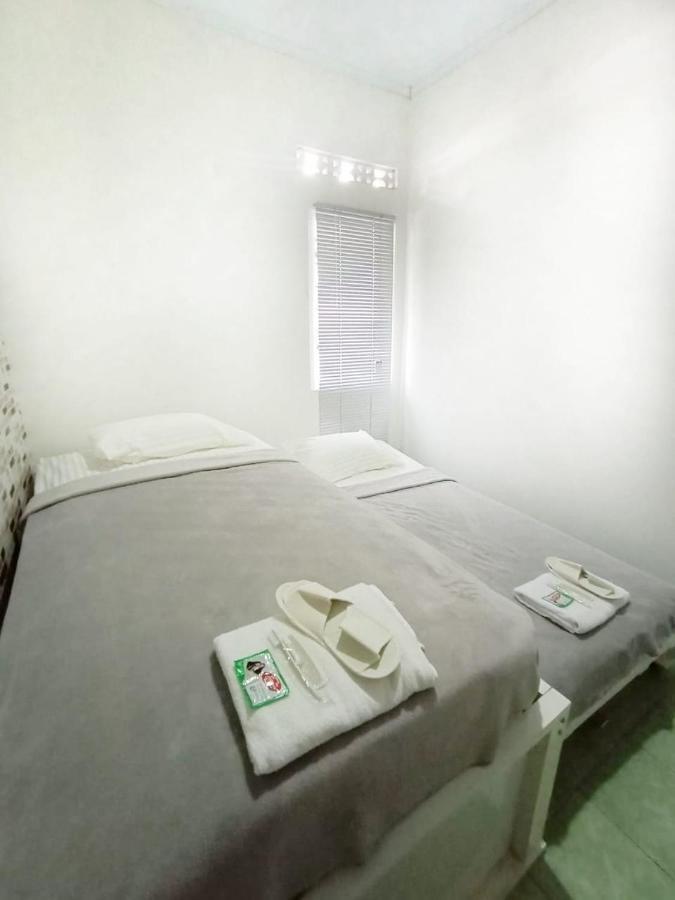 Ndalem Kampoeng Budget Stay Yogyakarta Exterior photo